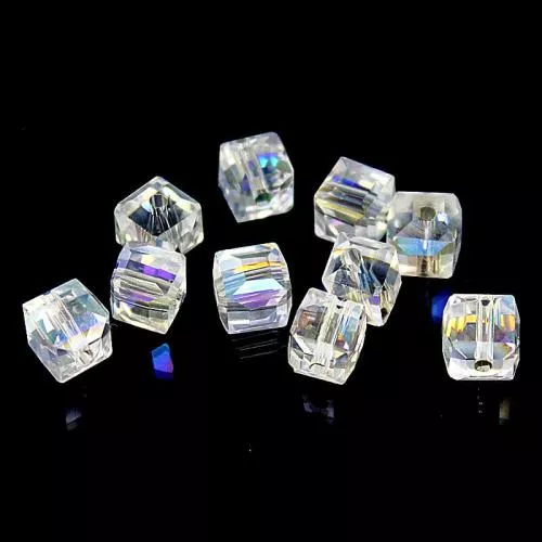 Glasschliffperlen Würfel irisierend-transparent (ca. Ø: 6 mm), 10 Perlen