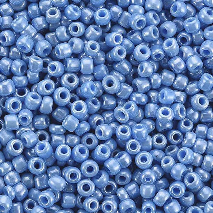 Rocailles hellblau opak-poliert (4 mm - 6/0), 25 g